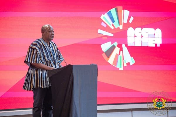 Ghana Breaks Free: Mahama Ends Foreign Cocoa Financing